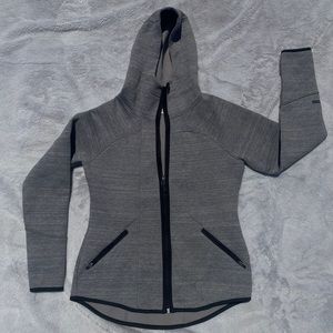 Avalanche zip up jacket